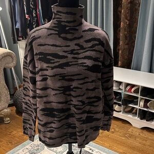 Tahari Black and Brown Patterned Turtleneck Sweater